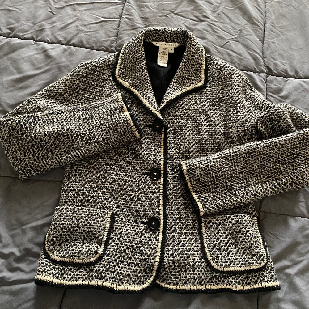 Women’s tweed like jacket